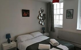 Entire Flat In Kings Cross